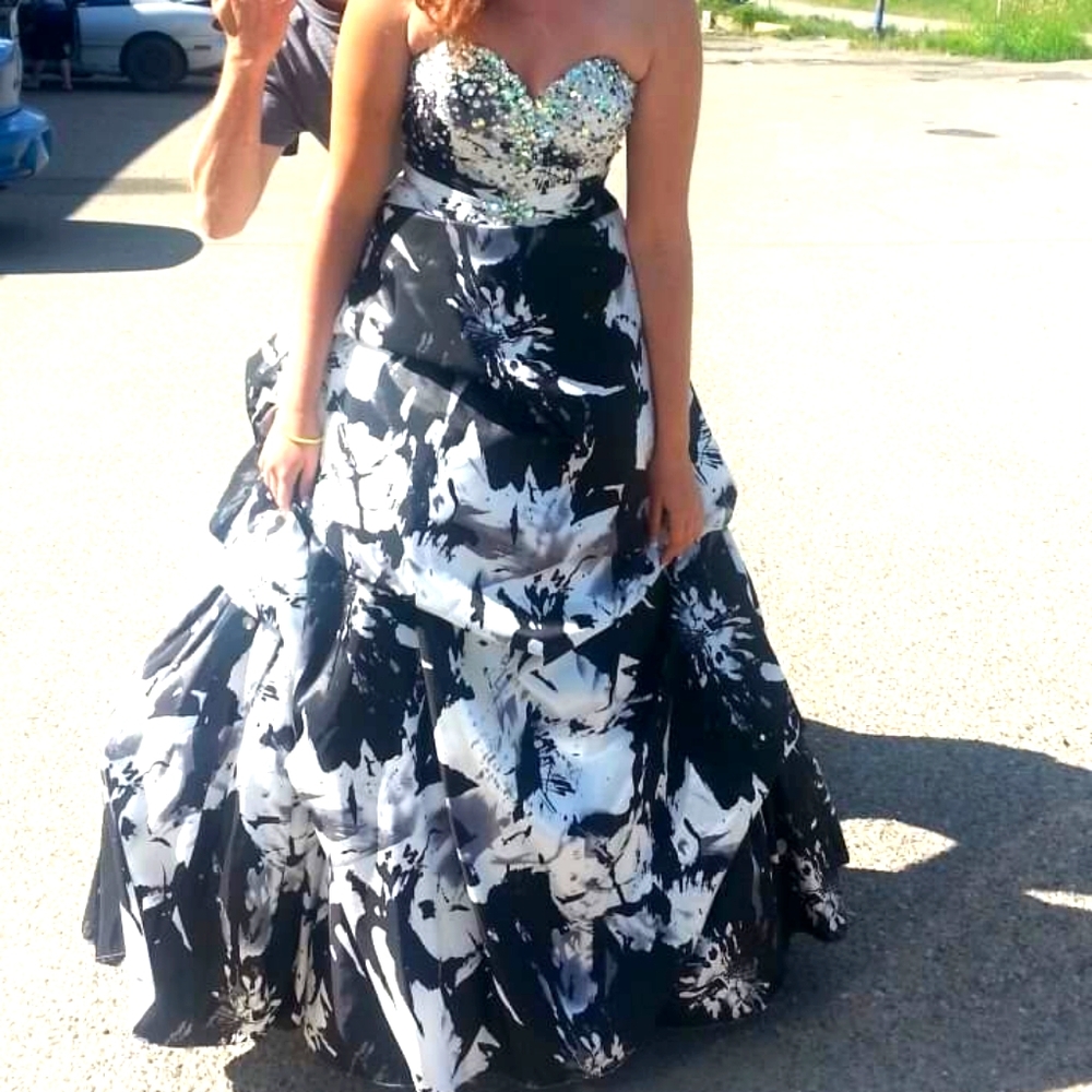 Prom Dress / Wedding Dress